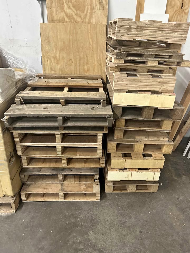 Free pallets