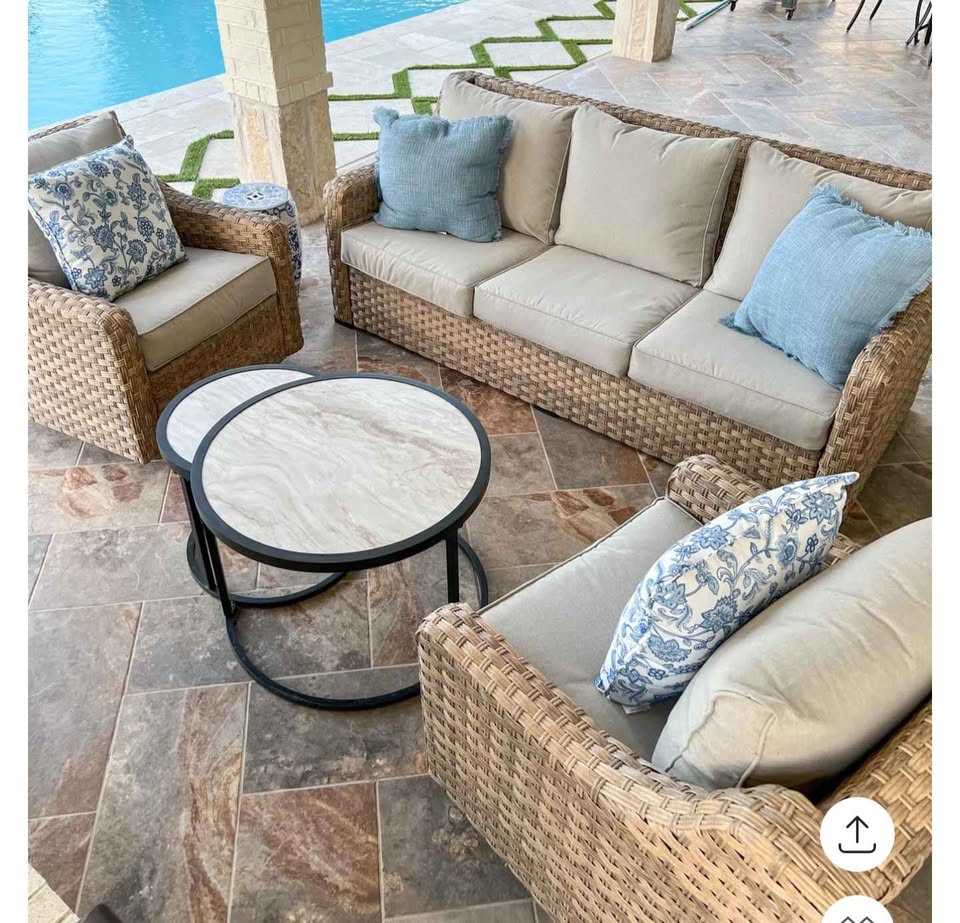 Better Homes and Gardens outdoor patio set