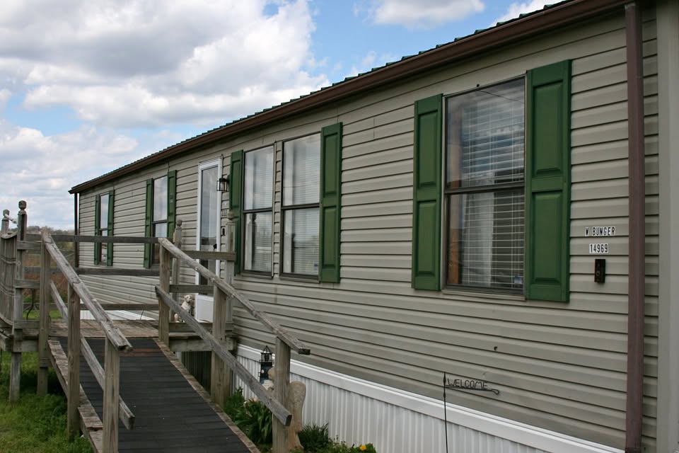 3 Beds 2 Baths House