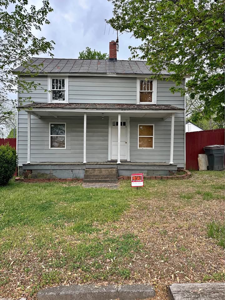 3 Beds 1 Bath - House